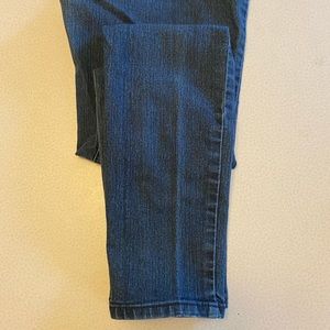 “Loved” Heidi Klum skinny leg maternity jeans.